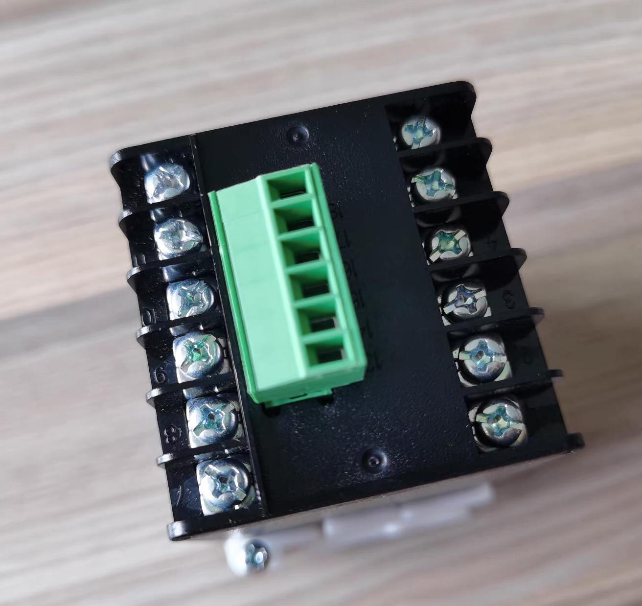 Delta DT3 DT Series Temperature Controller - Image 2